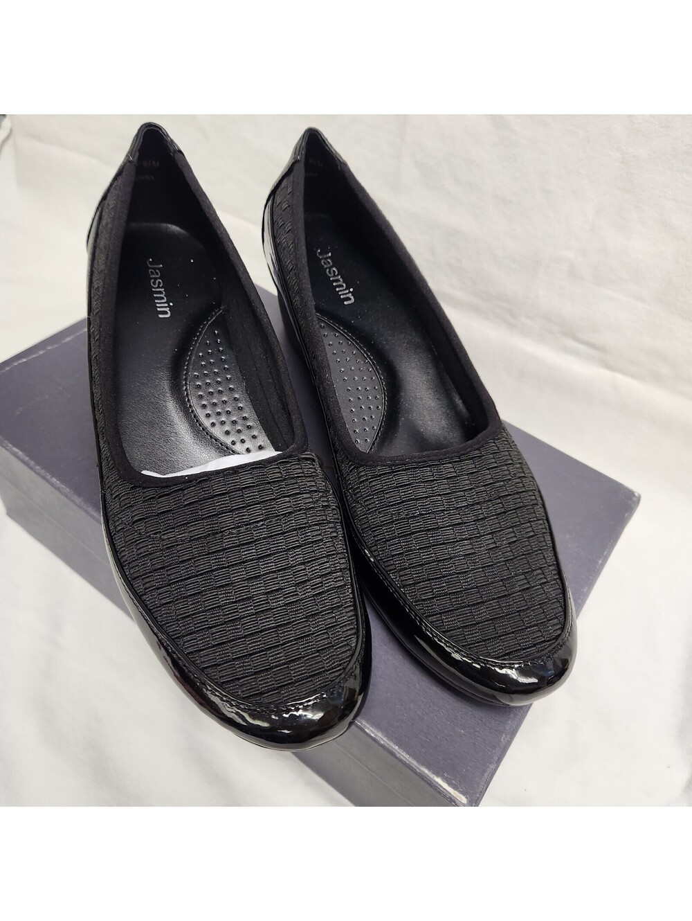 Jasmine Friendly Womens 9.5M Black Wedge Slip On NIB